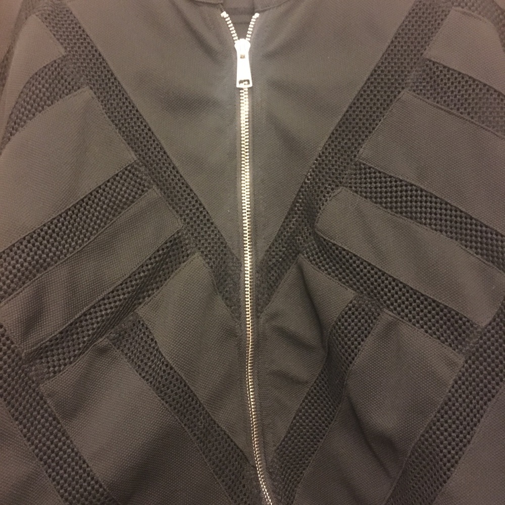 Black jacket - Picture 4 of 6
